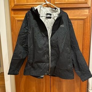 REI Women's Black and Gray Ski Jacket